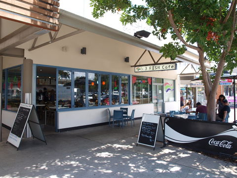 Three Fish Cafe - Palm Beach Accommodation 0