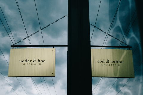 Udder & Hoe - Palm Beach Accommodation 0