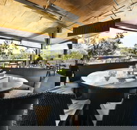 Pacific Pines Tavern - Palm Beach Accommodation