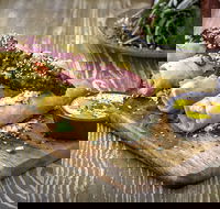 Kahve  Friends - Palm Beach Accommodation