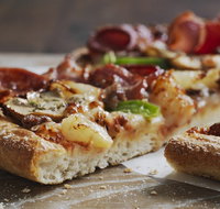Domino's - Karawara - Palm Beach Accommodation