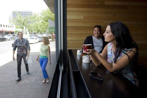 Lonsdale Street Roasters - Palm Beach Accommodation 2
