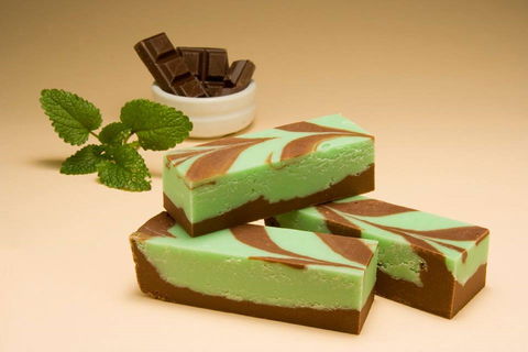 Mogo Fudge And Ice Cream /  Courtyard Cafe / Lots Of Lollies Mogo - Palm Beach Accommodation 1