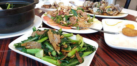 Tasty Cambodian - Palm Beach Accommodation 0