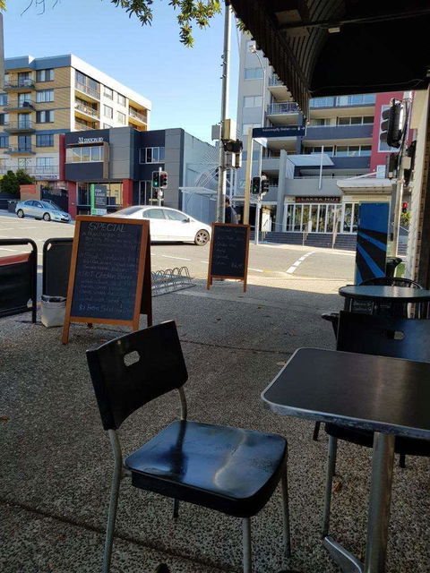 Corner Cafe 26 - Palm Beach Accommodation 0