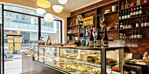 Marquee Lounge Bar - Palm Beach Accommodation 0