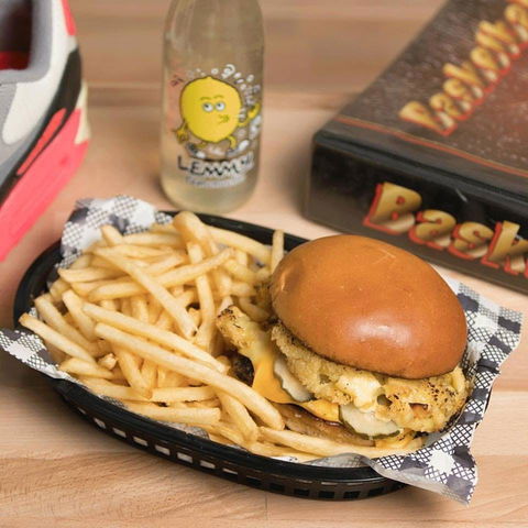4 Ounces Burger Co - Alexandria - Palm Beach Accommodation 0