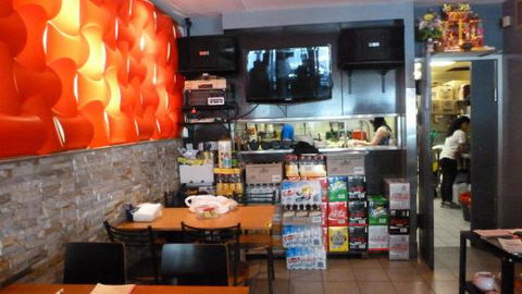 Vietnamese Saigon Star - Palm Beach Accommodation 18