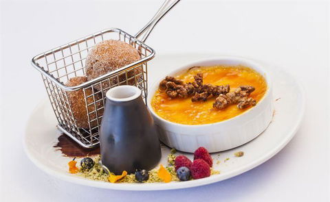 L' Aqua Restaurant - Palm Beach Accommodation 0
