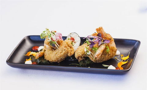 L' Aqua Restaurant - Palm Beach Accommodation 2