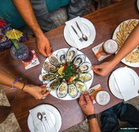 Cazalys Palmerston Club - Palm Beach Accommodation