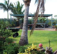 Devils Marbles Hotel - Palm Beach Accommodation