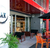 The O.A.K - Palm Beach Accommodation