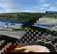 Rosevears Hotel - Palm Beach Accommodation