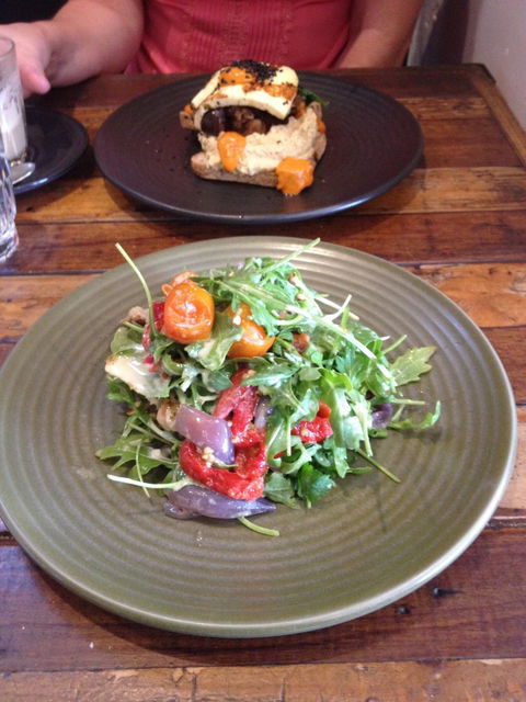 Little Lefroy's - Palm Beach Accommodation 5