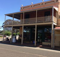 Henry Jones Winery  Cafe - Palm Beach Accommodation