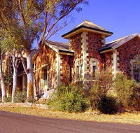 Mad Clappin' Harry's - Palm Beach Accommodation