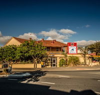 Port Noarlunga Hotel - Palm Beach Accommodation