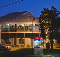 St Kilda Beach Hotel - Palm Beach Accommodation