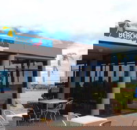 Beach Cafe - Palm Beach Accommodation