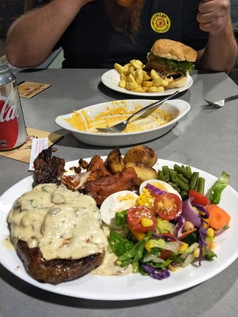 Elliott Heads QLD Palm Beach Accommodation