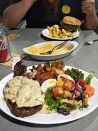 Elliott Heads Restaurants and Takeaway Palm Beach Accommodation Palm Beach Accommodation