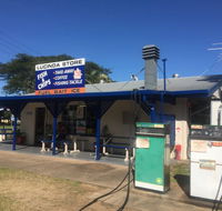 Lucinda Jetty Store  Take-Away - Palm Beach Accommodation