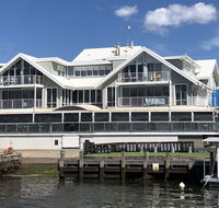 Williamstown Residences - Palm Beach Accommodation