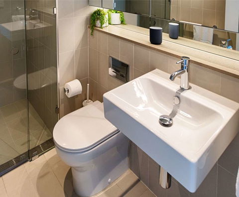 Orange Stay Apartments - Palm Beach Accommodation 16