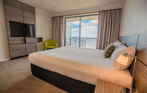 Aurora Ozone Hotel - Palm Beach Accommodation 2