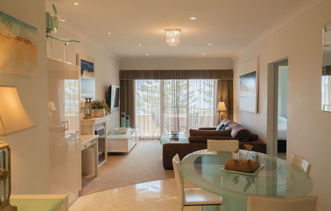 Aurora Ozone Hotel - Palm Beach Accommodation 6