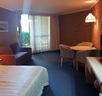 The John Hunter Motel - Palm Beach Accommodation