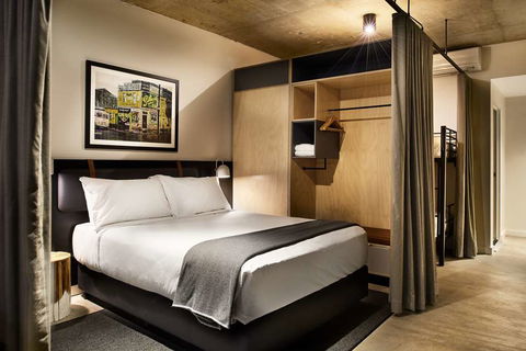 Veriu Broadway - Palm Beach Accommodation 8