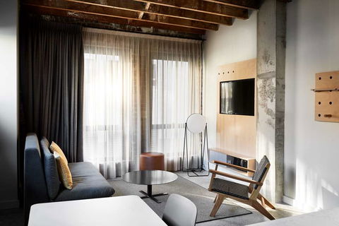 Veriu Broadway - Palm Beach Accommodation 12