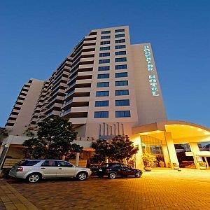 East Brisbane QLD Palm Beach Accommodation