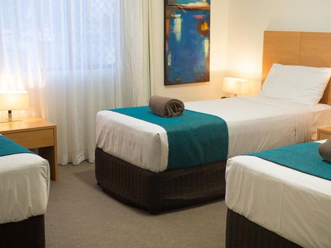 Sunnybank Star Motel - Palm Beach Accommodation 4