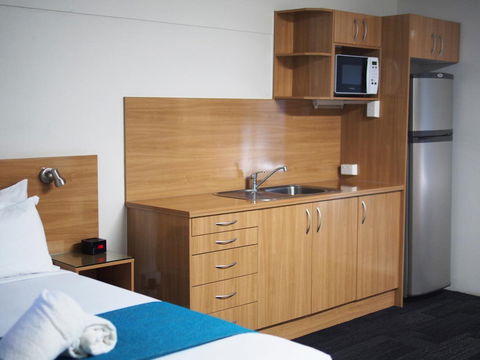 Sunnybank Star Motel - Palm Beach Accommodation 9