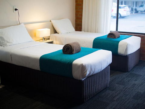 Sunnybank Star Motel - Palm Beach Accommodation 11