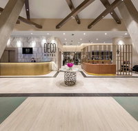 Deco Hotel - Palm Beach Accommodation