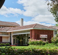 Hotel Kurrajong Canberra - Palm Beach Accommodation