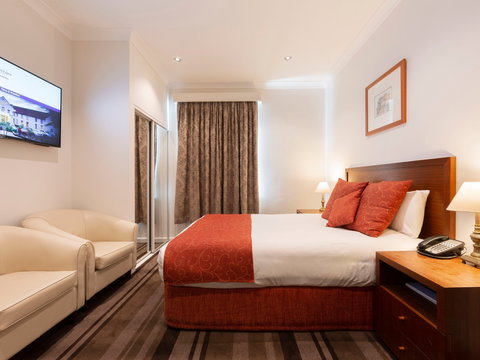 Mercure Canberra Hotel - Palm Beach Accommodation 4