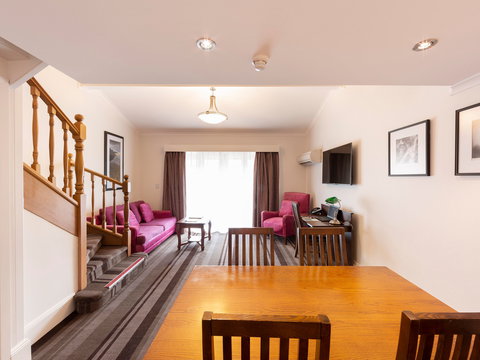 Mercure Canberra Hotel - Palm Beach Accommodation 5