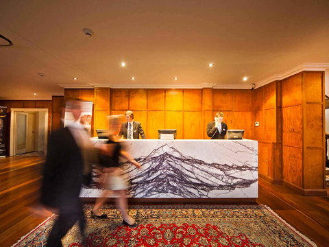 Mercure Canberra Hotel - Palm Beach Accommodation 14