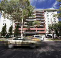 Pacific Suites Canberra - Palm Beach Accommodation