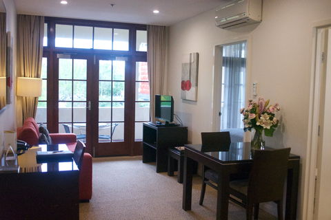 Quest Canberra - Palm Beach Accommodation 6