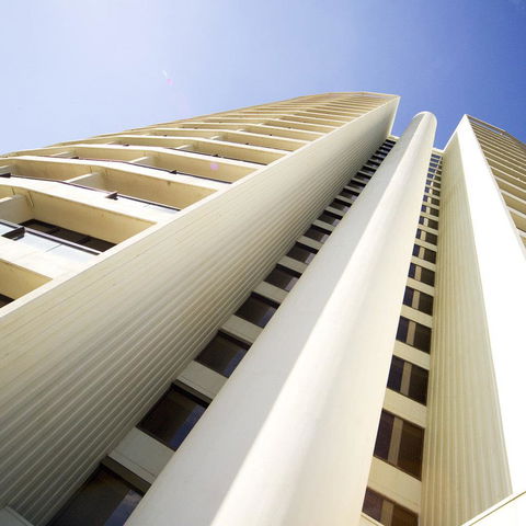 BreakFree Capital Tower - Palm Beach Accommodation 1