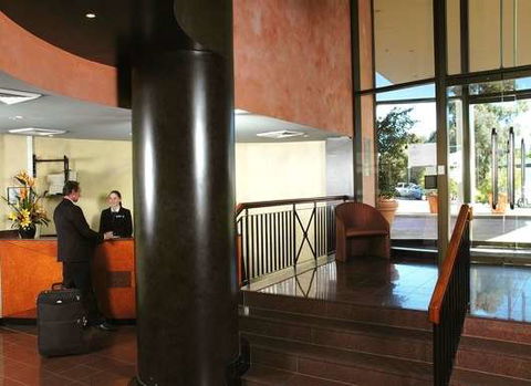 BreakFree Capital Tower - Palm Beach Accommodation 5