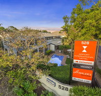 The Airport International Motel - Palm Beach Accommodation