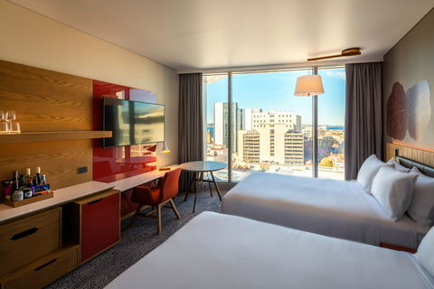 Crowne Plaza Hobart - Palm Beach Accommodation 8