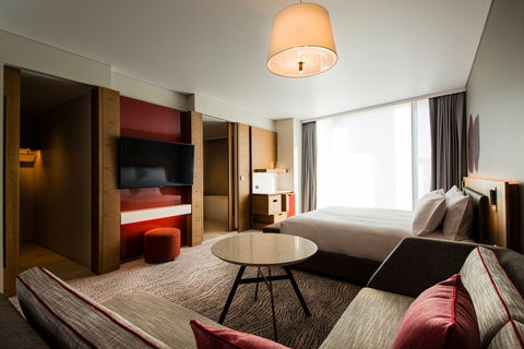 Crowne Plaza Hobart - Palm Beach Accommodation 13